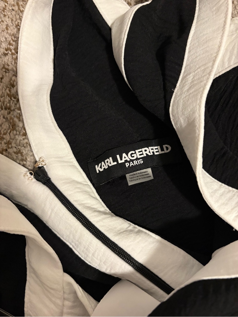 Karl Lagerfeld Black and White V-Neck Paneled Midi Dress - Picture 3 of 3